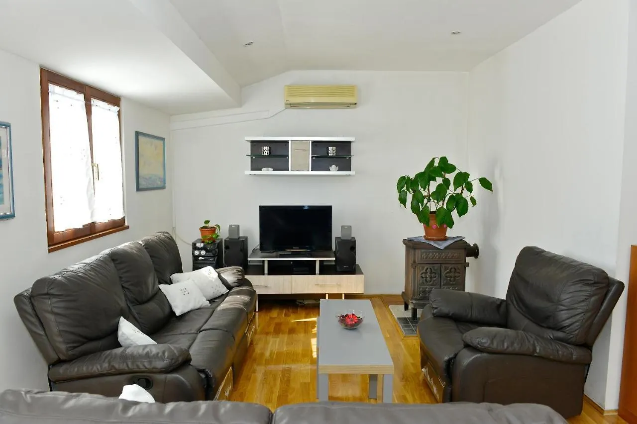 Apartment Juras Opatija