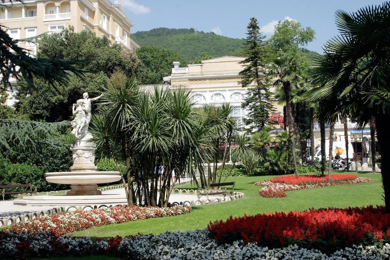 Apartment Juras Opatija
